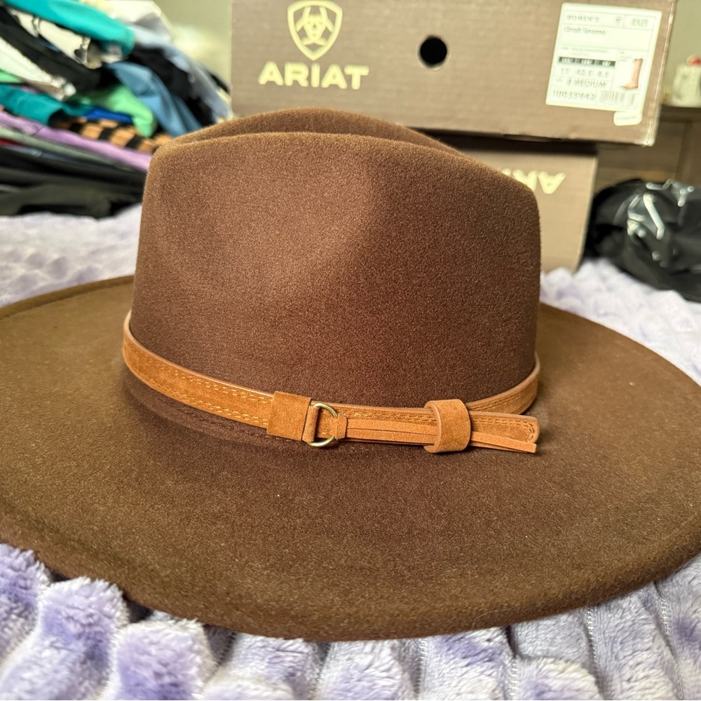 Western Chocolate Wool Fedora with Tan Band